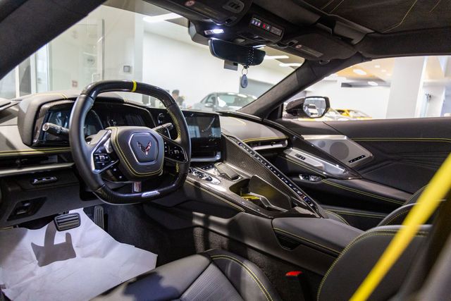 2023 Chevrolet Corvette Z06/Z07 Performance Pkg Carbon Flash-Painted Aero/fullly loaded