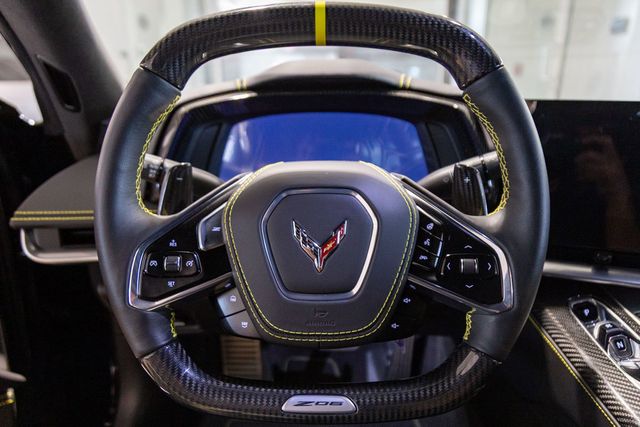 2023 Chevrolet Corvette Z06/Z07 Performance Pkg Carbon Flash-Painted Aero/fullly loaded