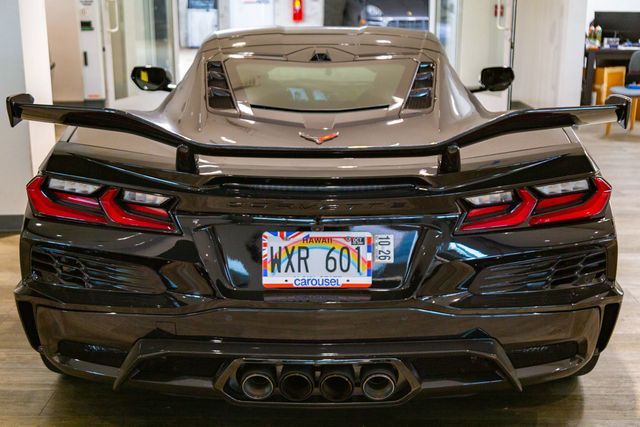 2023 Chevrolet Corvette Z06/Z07 Performance Pkg Carbon Flash-Painted Aero/fullly loaded