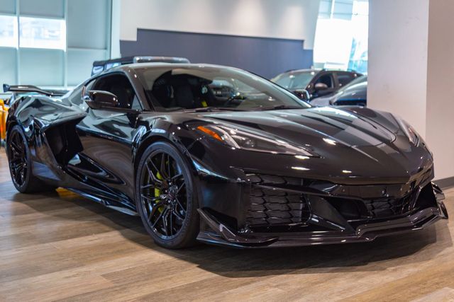 2023 Chevrolet Corvette Z06/Z07 Performance Pkg at Autosource, photo 3