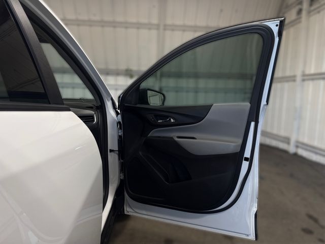 2023 Chevrolet EQUINOX LS | Houston, TX | Texas Star Motors 2023 Chevrolet EQUINOX LS | Houston, TX | Texas Star Motors