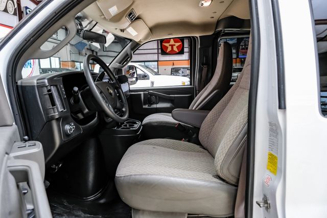 2023 Chevrolet Express LS 3500 2023 Chevrolet Express LS 3500