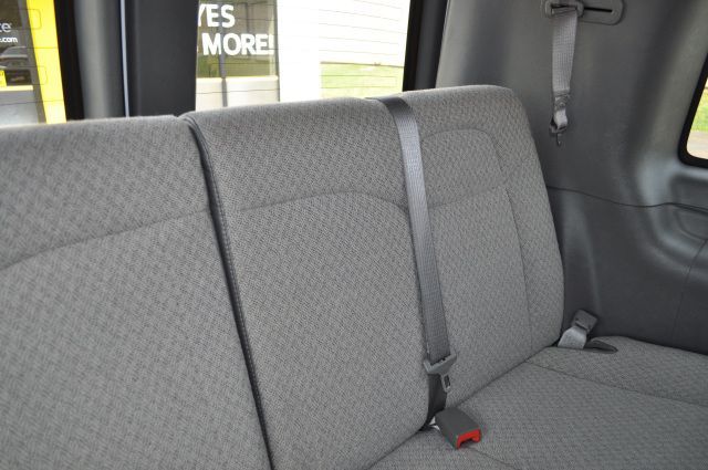 2023 Chevrolet Express LS 3500 | Louisville, MS | CARite Louisville MS 2023 Chevrolet Express LS 3500 | Louisville, MS | CARite Louisville MS