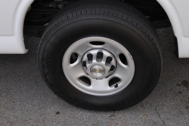 2023 Chevrolet Express LS 3500 | Louisville, MS | CARite Louisville MS 2023 Chevrolet Express LS 3500 | Louisville, MS | CARite Louisville MS