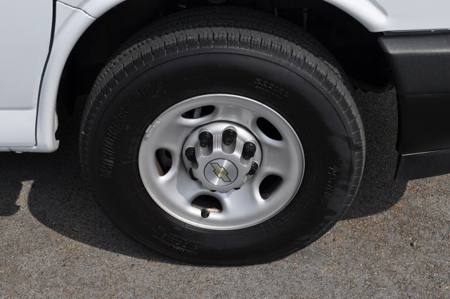 2023 Chevrolet Express LS 3500 | Louisville, MS | CARite Louisville MS 2023 Chevrolet Express LS 3500 | Louisville, MS | CARite Louisville MS