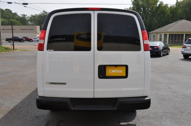 2023 Chevrolet Express LS 3500 | Louisville, MS | CARite Louisville MS 2023 Chevrolet Express LS 3500 | Louisville, MS | CARite Louisville MS