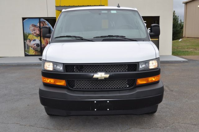 2023 Chevrolet Express LS 3500 | Louisville, MS | CARite Louisville MS 2023 Chevrolet Express LS 3500 | Louisville, MS | CARite Louisville MS