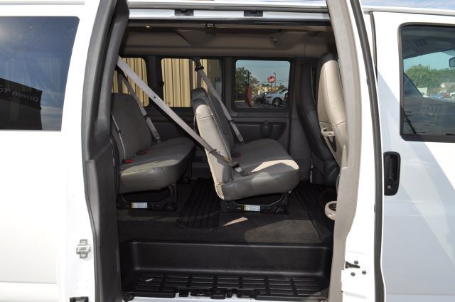 2023 Chevrolet Express LS 3500 | Louisville, MS | CARite Louisville MS 2023 Chevrolet Express LS 3500 | Louisville, MS | CARite Louisville MS