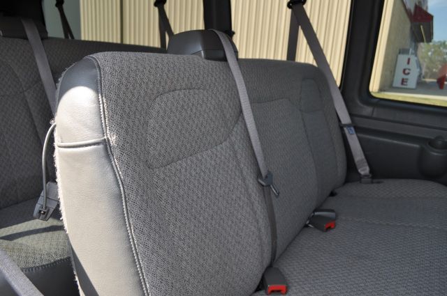 2023 Chevrolet Express LS 3500 | Louisville, MS | CARite Louisville MS 2023 Chevrolet Express LS 3500 | Louisville, MS | CARite Louisville MS