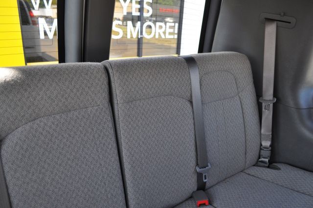 2023 Chevrolet Express LS 3500 | Louisville, MS | CARite Louisville MS 2023 Chevrolet Express LS 3500 | Louisville, MS | CARite Louisville MS