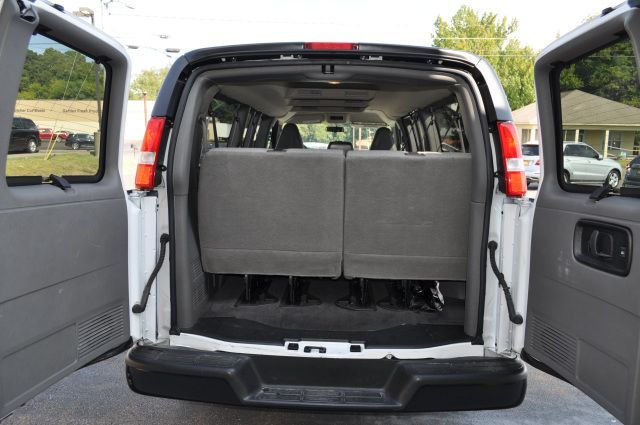 2023 Chevrolet Express LS 3500 | Louisville, MS | CARite Louisville MS 2023 Chevrolet Express LS 3500 | Louisville, MS | CARite Louisville MS