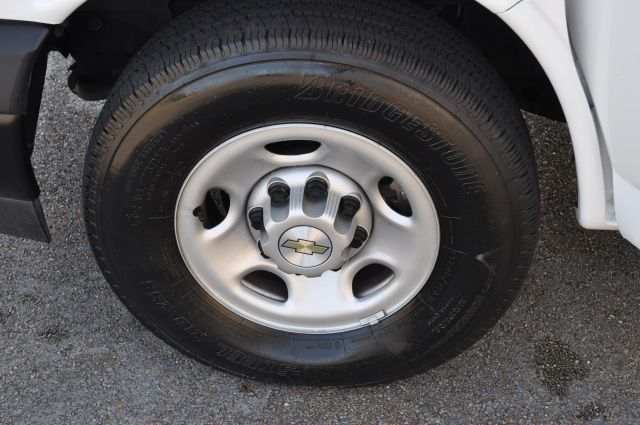 2023 Chevrolet Express LS 3500 | Louisville, MS | CARite Louisville MS 2023 Chevrolet Express LS 3500 | Louisville, MS | CARite Louisville MS