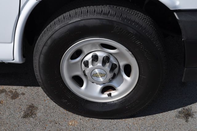 2023 Chevrolet Express LS 3500 | Louisville, MS | CARite Louisville MS 2023 Chevrolet Express LS 3500 | Louisville, MS | CARite Louisville MS