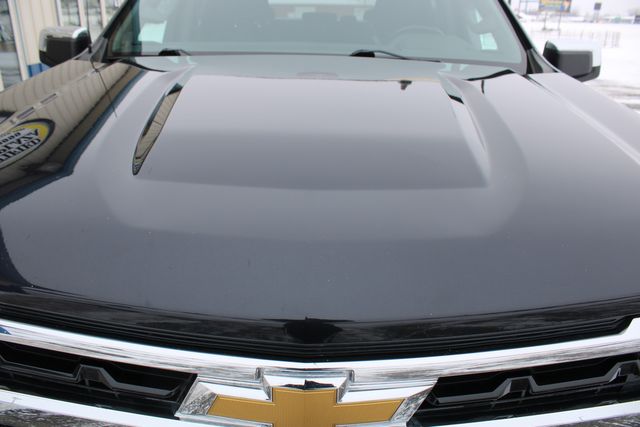 2023 Chevrolet Silverado 1500 LT Crewcab 4x4