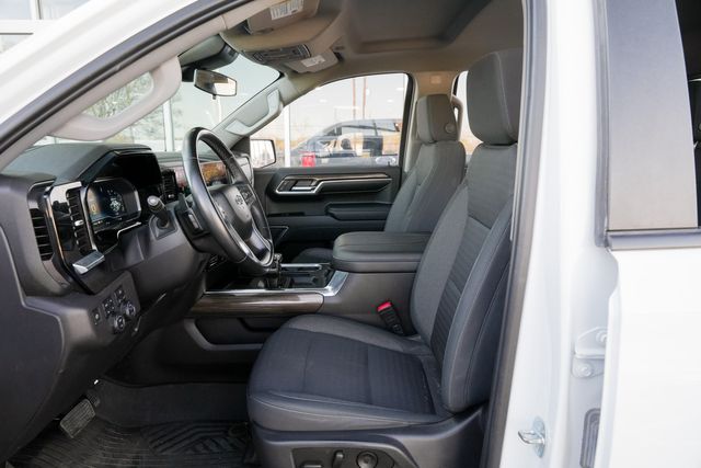 2023 Chevrolet Silverado 1500 LT Trail Boss Z71 4X4 / 1 TX OWNER CLEAN CARFAX | Austin, TX | Rocky Mountain Truck Stop Austin 2023 Chevrolet Silverado 1500 LT Trail Boss Z71 4X4 / 1 TX OWNER CLEAN CARFAX | Austin, TX | Rocky Mountain Truck Stop Austin