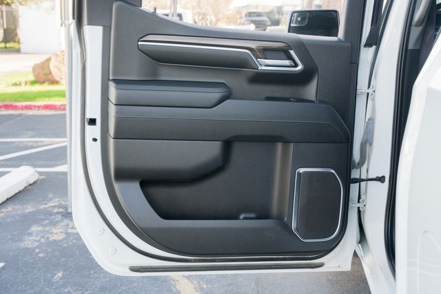 2023 Chevrolet Silverado 1500 LT Trail Boss Z71 4X4 / 1 TX OWNER CLEAN CARFAX | Dallas, TX | Rocky Mountain Truck Stop Dallas