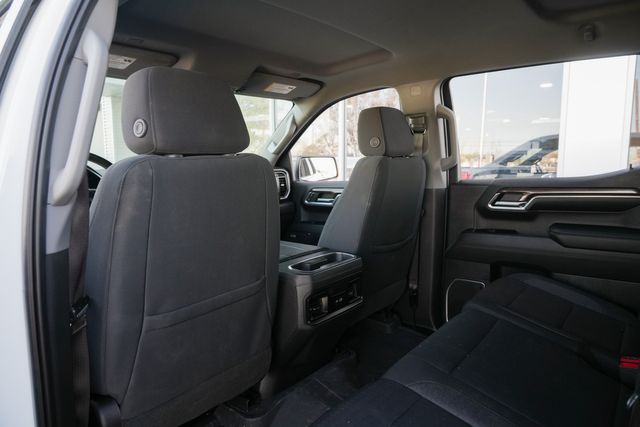 2023 Chevrolet Silverado 1500 LT Trail Boss Z71 4X4 / 1 TX OWNER CLEAN CARFAX | Dallas, TX | Rocky Mountain Truck Stop Dallas