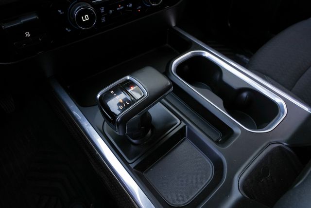 2023 Chevrolet Silverado 1500 LT Trail Boss Z71 4X4 / 1 TX OWNER CLEAN CARFAX | Dallas, TX | Rocky Mountain Truck Stop Dallas