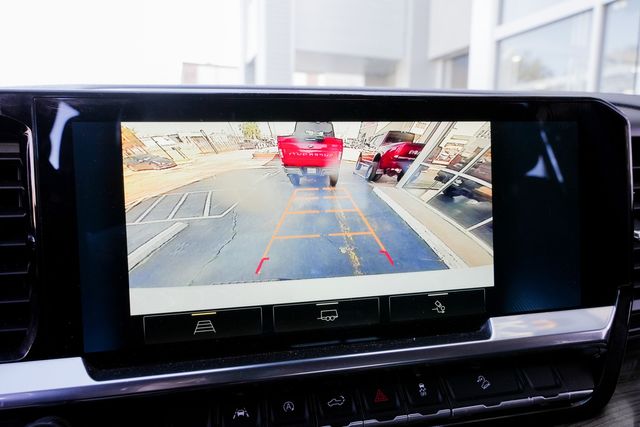 2023 Chevrolet Silverado 1500 LT Trail Boss Z71 4X4 / 1 TX OWNER CLEAN CARFAX | Dallas, TX | Rocky Mountain Truck Stop Dallas