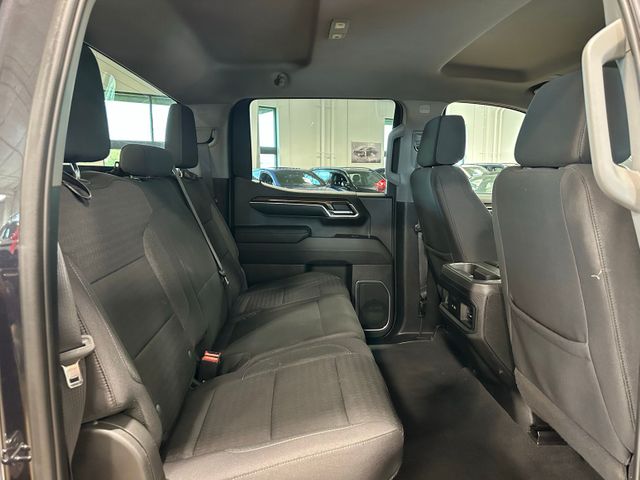 2023 Chevrolet Silverado 1500 LT 5.3 V8 All Star Edition | Irving, Texas | Hopper Motorplex 2023 Chevrolet Silverado 1500 LT 5.3 V8 All Star Edition | Irving, Texas | Hopper Motorplex