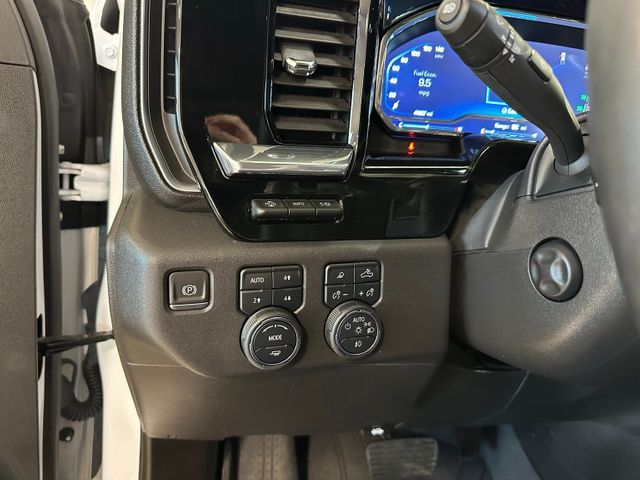 2023 Chevrolet Silverado 1500 High Country 6.2 V8 Tech Premium Package Power ... | Irving, Texas | Hopper Motorplex 2023 Chevrolet Silverado 1500 High Country 6.2 V8 Tech Premium Package Power ... | Irving, Texas | Hopper Motorplex