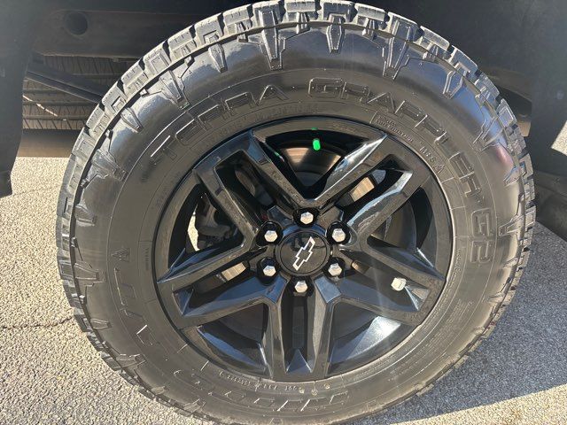 2023 Chevrolet Silverado 1500 LT Trail Boss | San Antonio, TX | Clear Choice Automotive South 2023 Chevrolet Silverado 1500 LT Trail Boss | San Antonio, TX | Clear Choice Automotive South