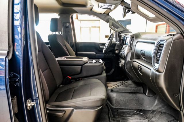 2023 Chevrolet Silverado 2500HD Custom | Addison, TX | Mr Car Guys 2023 Chevrolet Silverado 2500HD Custom | Addison, TX | Mr Car Guys