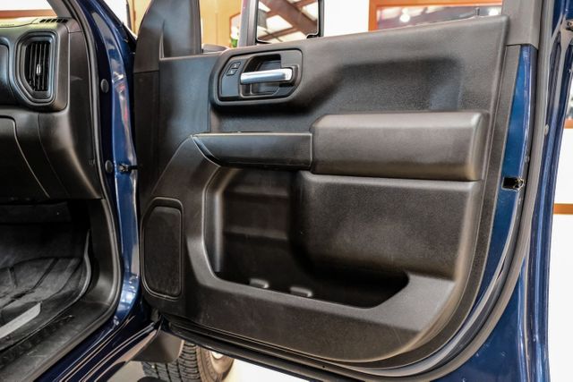 2023 Chevrolet Silverado 2500HD Custom | Addison, TX | Mr Car Guys 2023 Chevrolet Silverado 2500HD Custom | Addison, TX | Mr Car Guys