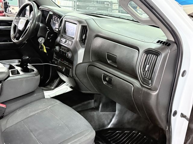 2023 Chevrolet Silverado 3500HD 4x4 CREW CAB 6.6L GASOLINE 119K Work Truck