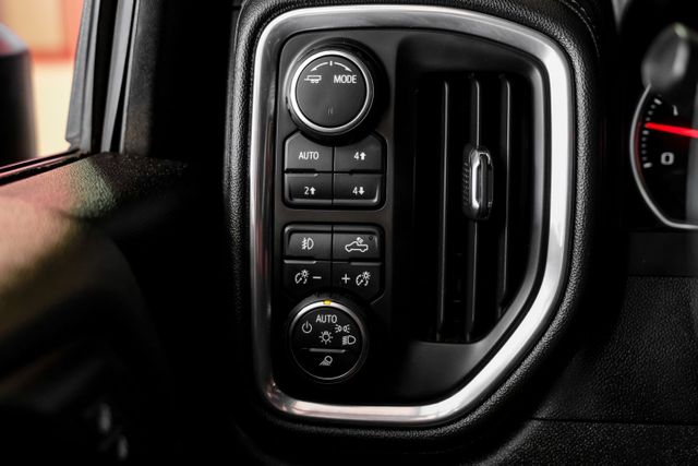 2023 Chevrolet Silverado 3500HD High Country | Addison, TX | Mr Car Guys 2023 Chevrolet Silverado 3500HD High Country | Addison, TX | Mr Car Guys