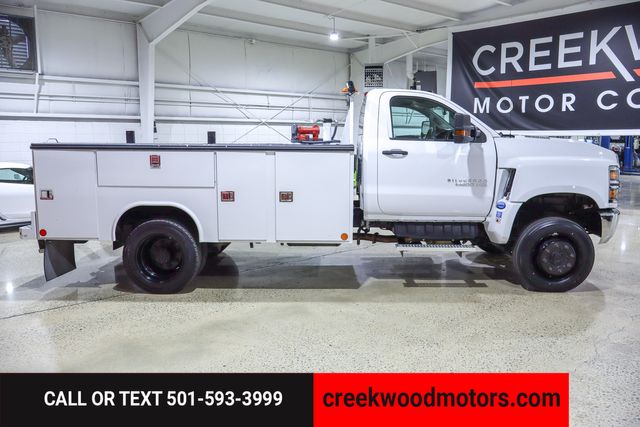 2023 Chevrolet Silverado 6500HD Utility Flatbed Boxes 4x4 Dually Diesel 1 Owner 2023 Chevrolet Silverado 6500HD Utility Flatbed Boxes 4x4 Dually Diesel 1 Owner