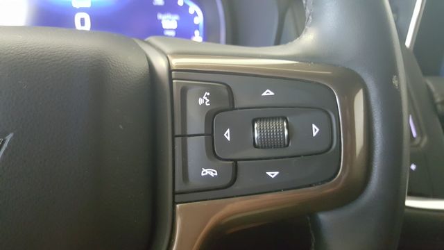 2023 Chevrolet Suburban High Country | Carrollton, TX | Legend Motorcars of Carrollton 2023 Chevrolet Suburban High Country | Carrollton, TX | Legend Motorcars of Carrollton