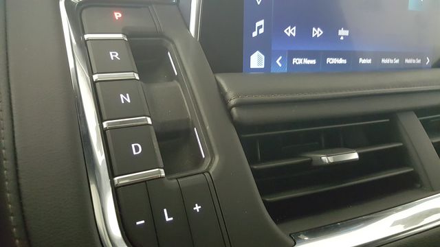 2023 Chevrolet Suburban High Country | Carrollton, TX | Legend Motorcars of Carrollton 2023 Chevrolet Suburban High Country | Carrollton, TX | Legend Motorcars of Carrollton