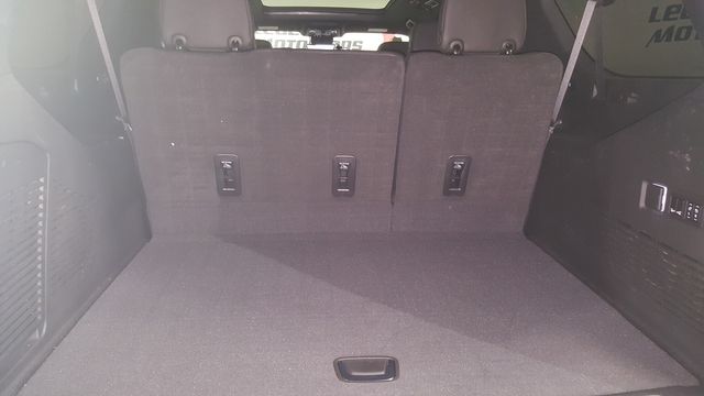 2023 Chevrolet Suburban High Country | Carrollton, TX | Legend Motorcars of Carrollton 2023 Chevrolet Suburban High Country | Carrollton, TX | Legend Motorcars of Carrollton