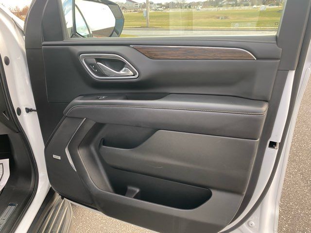 2023 Chevrolet Suburban Premier | Ephrata, PA | Pine Tree Motors