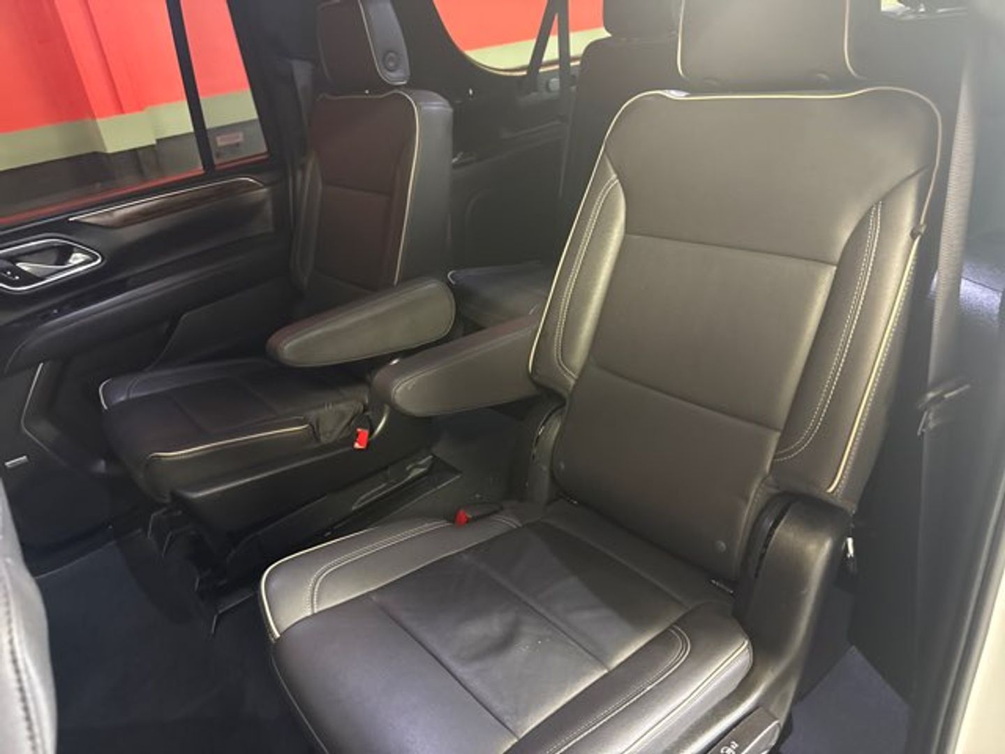 2023 Chevrolet Suburban Premier [GAZ] Summit White at Mossy Motors