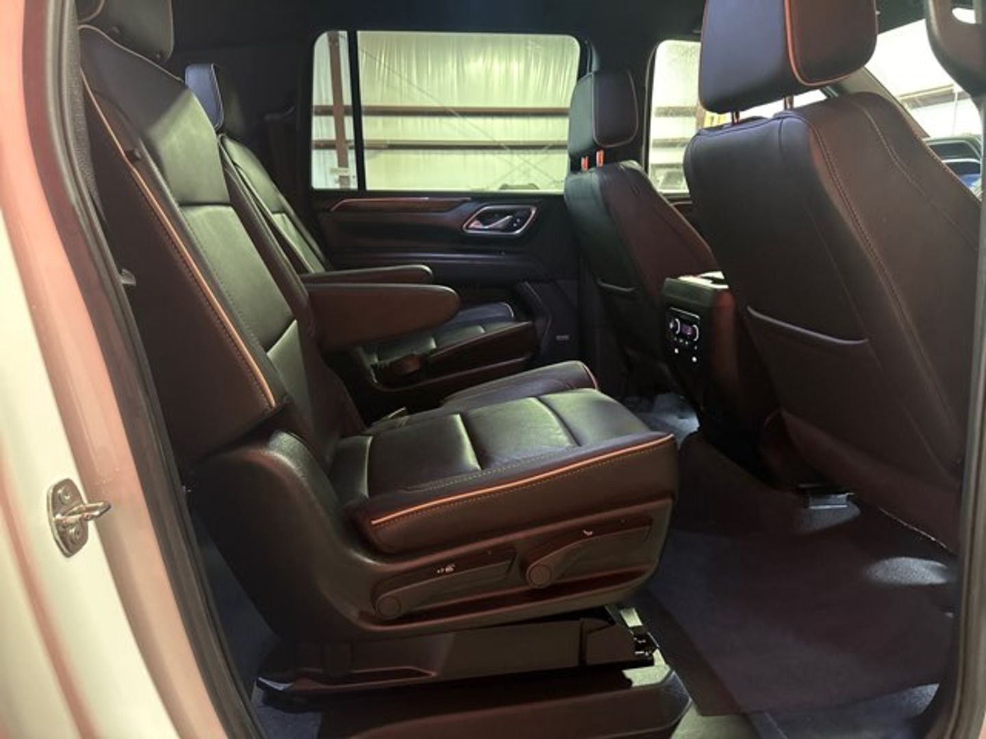 2023 Chevrolet Suburban Premier [GAZ] Summit White at Mossy Motors