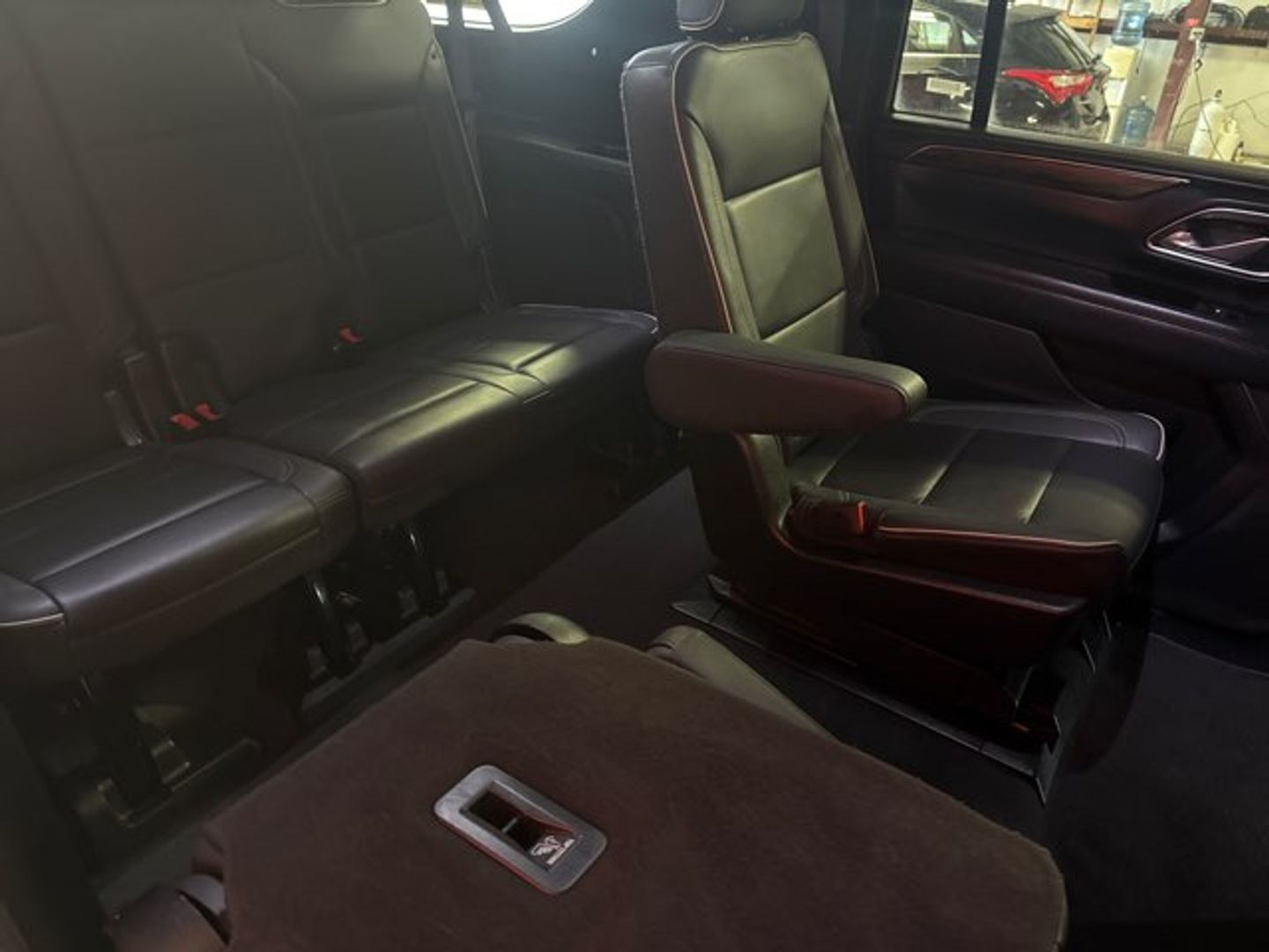 2023 Chevrolet Suburban Premier [GAZ] Summit White at Mossy Motors