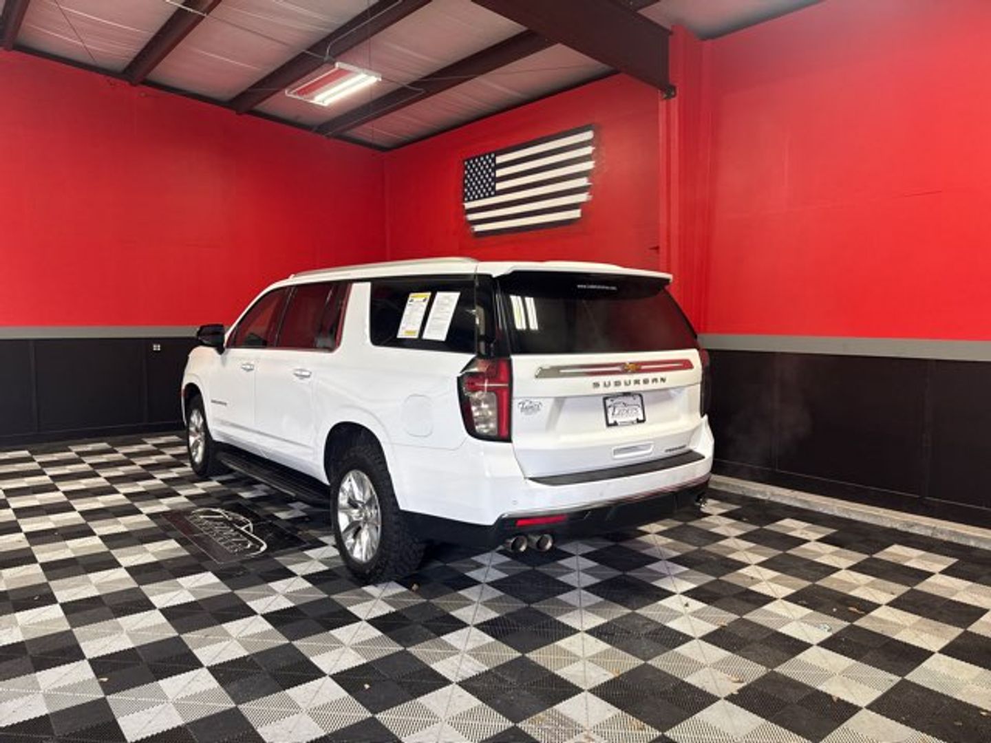 2023 Chevrolet Suburban Premier [GAZ] Summit White at Mossy Motors