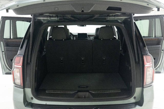 2023 Chevrolet Suburban Premier | Houston, TX | Houston Auto Credit 2023 Chevrolet Suburban Premier | Houston, TX | Houston Auto Credit