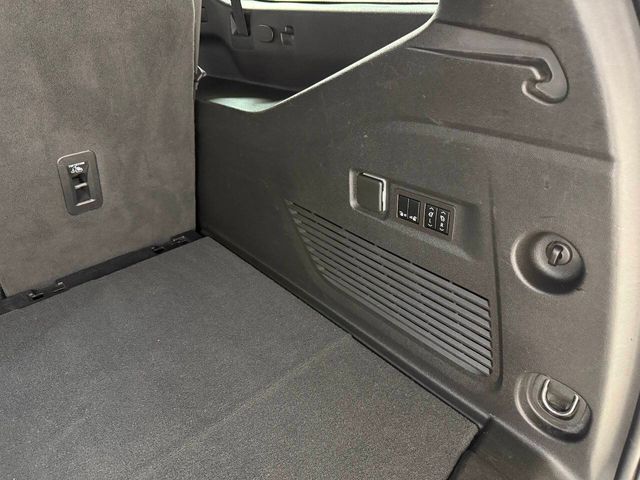 2023 Chevrolet Suburban Premier | Houston, TX | Houston Auto Credit 2023 Chevrolet Suburban Premier | Houston, TX | Houston Auto Credit