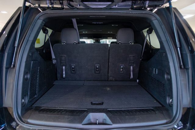 2023 Chevrolet Suburban new style 3rd row LS 22" Multi-Spoke Gloss Black Wheels