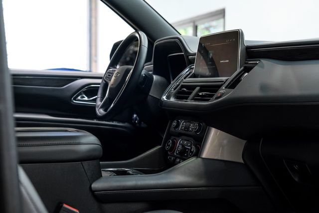 2023 Chevrolet Tahoe Z71 4X4 LIFTED,HTD LTH,TIS 22 WHLS, ONLY 35K MILES | Carrollton, TX | Texas Vehicle Exchange