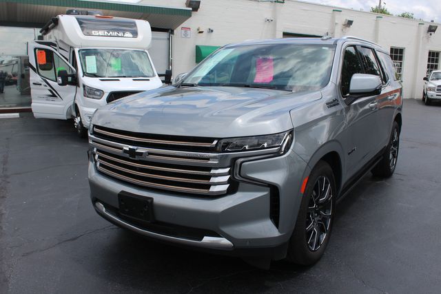 2023 Chevrolet Tahoe High Country Deluxe | Granite City, Illinois | MasterCars Company Inc. 2023 Chevrolet Tahoe High Country Deluxe | Granite City, Illinois | MasterCars Company Inc.