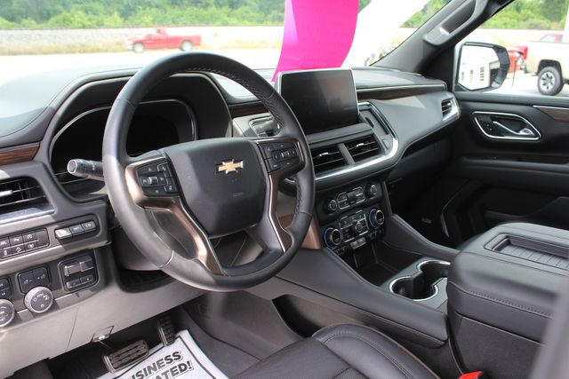 2023 Chevrolet Tahoe High Country Deluxe | Granite City, Illinois | MasterCars Company Inc. 2023 Chevrolet Tahoe High Country Deluxe | Granite City, Illinois | MasterCars Company Inc.