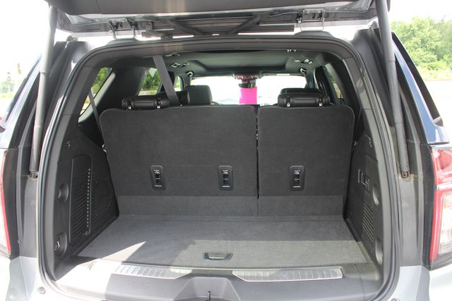 2023 Chevrolet Tahoe High Country Deluxe | Granite City, Illinois | MasterCars Company Inc. 2023 Chevrolet Tahoe High Country Deluxe | Granite City, Illinois | MasterCars Company Inc.