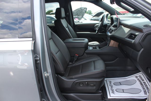 2023 Chevrolet Tahoe High Country Deluxe | Granite City, Illinois | MasterCars Company Inc. 2023 Chevrolet Tahoe High Country Deluxe | Granite City, Illinois | MasterCars Company Inc.