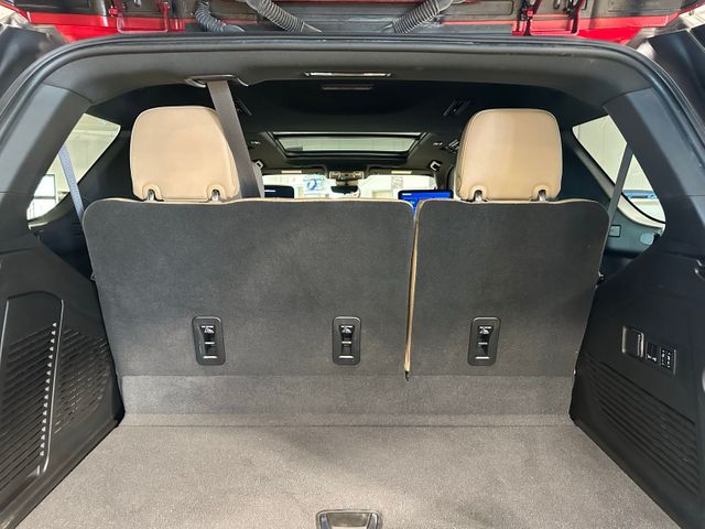 2023 Chevrolet Tahoe Premier Rear Media Entertainment Panoramic Roof... | Irving, Texas | Hopper Motorplex 2023 Chevrolet Tahoe Premier Rear Media Entertainment Panoramic Roof... | Irving, Texas | Hopper Motorplex