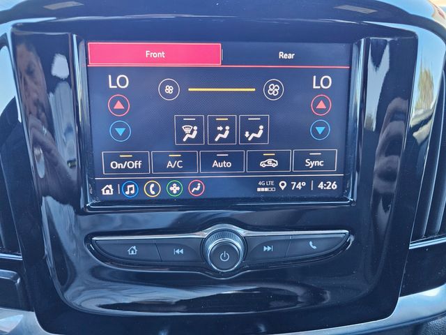 2023 Chevrolet Traverse LT Cloth | Brownsville TX | English Motors 2023 Chevrolet Traverse LT Cloth | Brownsville TX | English Motors