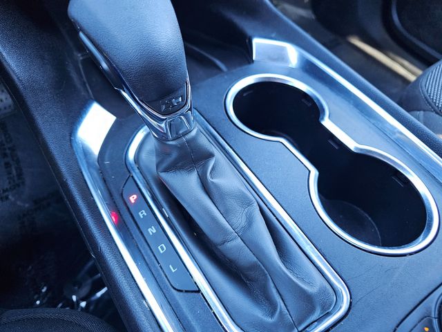 2023 Chevrolet Traverse LT Cloth | Brownsville TX | English Motors 2023 Chevrolet Traverse LT Cloth | Brownsville TX | English Motors